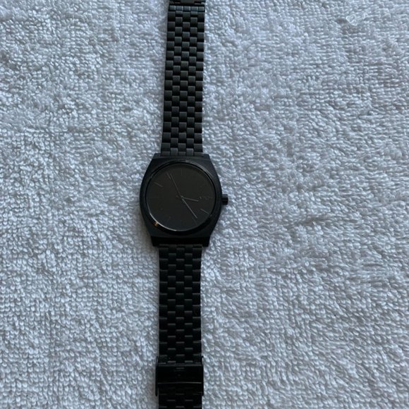 NIXON Time Teller Black on Black main image 8